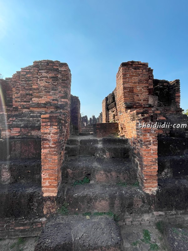 ワットプラパーイルアン